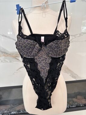 Victoria's Secret Black Lace & Leopard-Print bodysuit